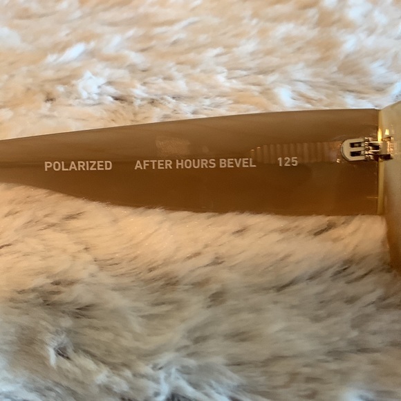 QUAY After Hours Bevel Polarized Sunglasses Ivory Tortoise Stripe Brown Lenses - Picture 7 of 9